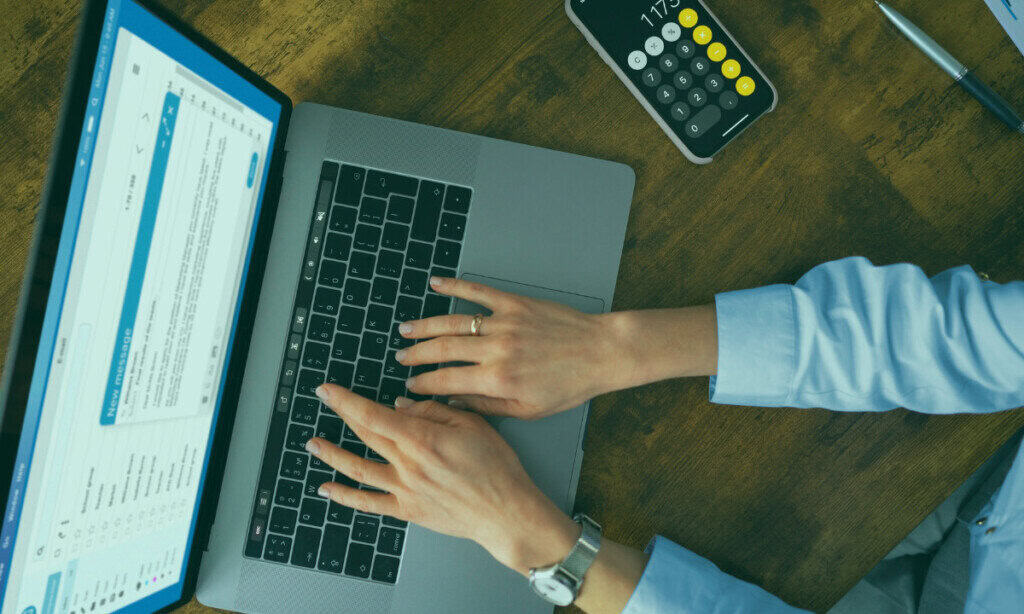 Best Payroll Systems for Hourly Teams