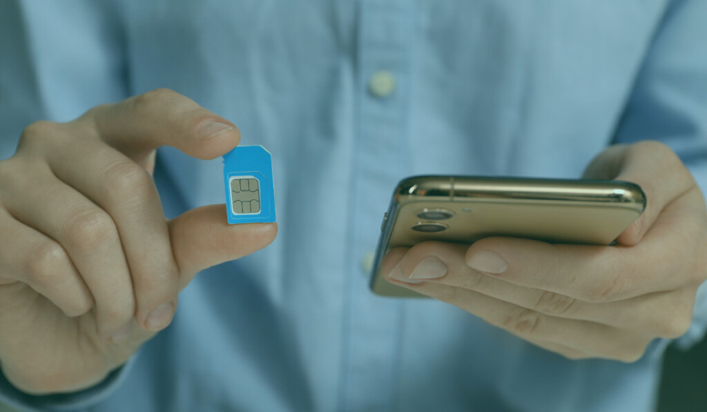 Total Wireless vs. Straight Talk