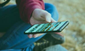 Best Phone Plan for Digital Nomads