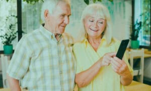 Best Prepaid Phone Plans for Seniors