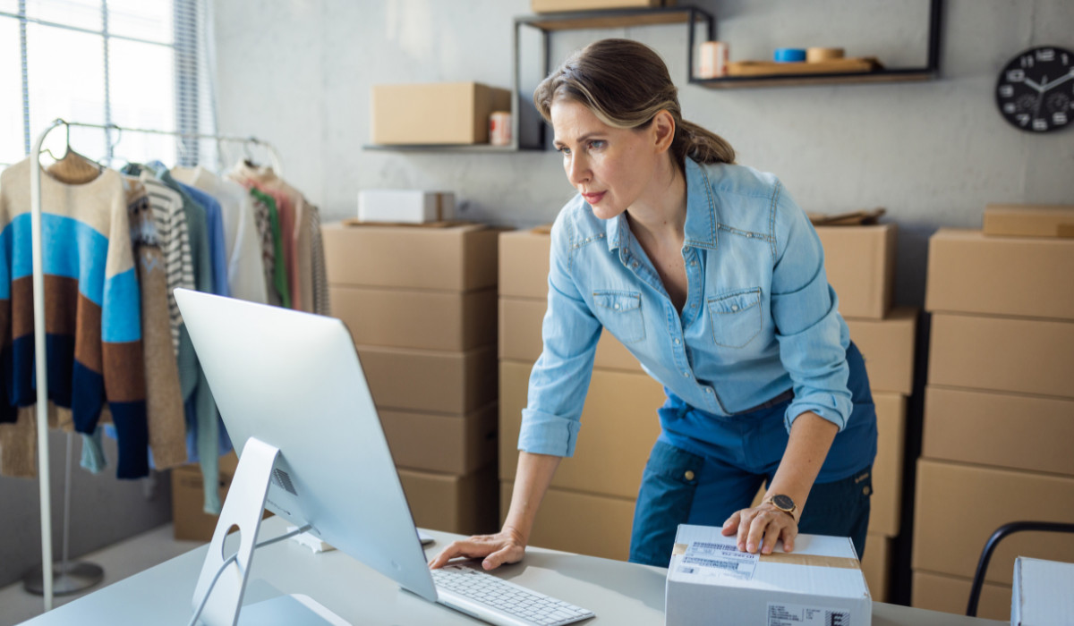 woman shipments