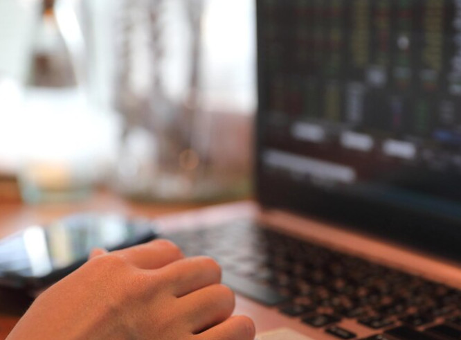 Screen Recording with Automatic Blur