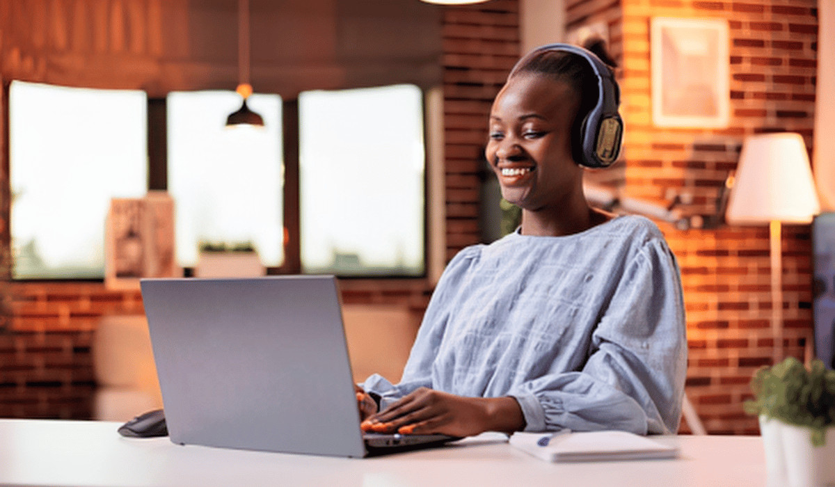 woman using laptop