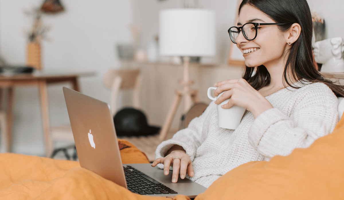 woman laptop