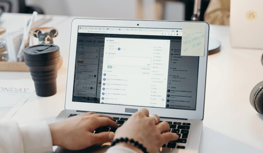 best ecommerce newsletters