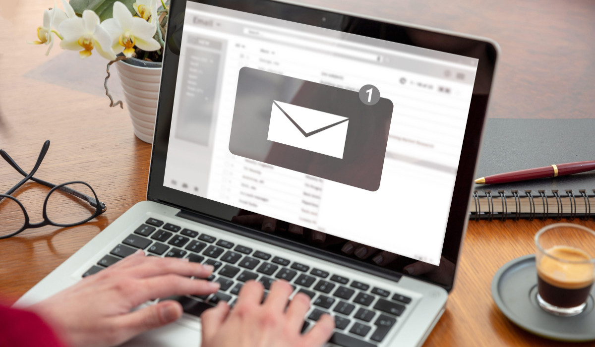 Instantly vs. InboxAlly Comparing